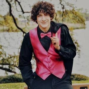 Meet your Posher, Edson